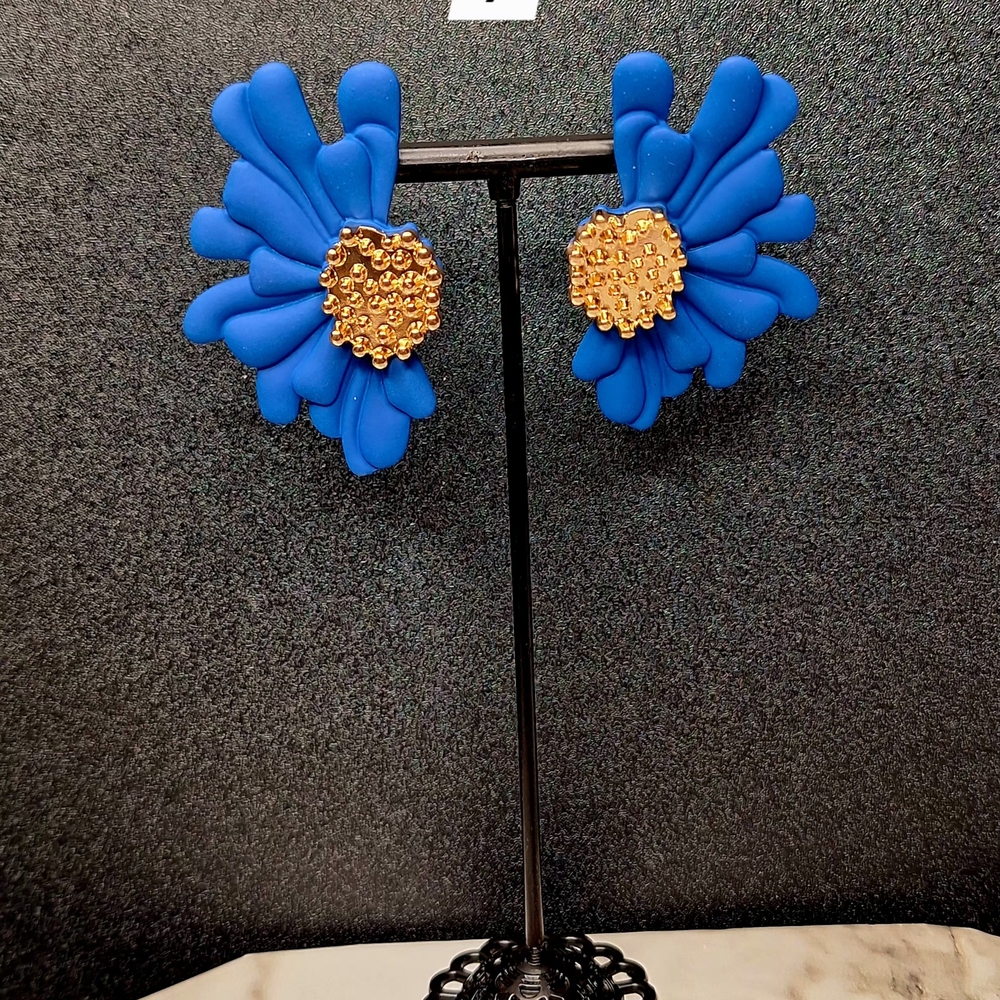 👌NEW Blue and Gold Floral Earrings